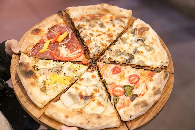 【台北美食】比薩幫｜現烤披薩｜Pizza guild｜台大美食｜公館美食｜