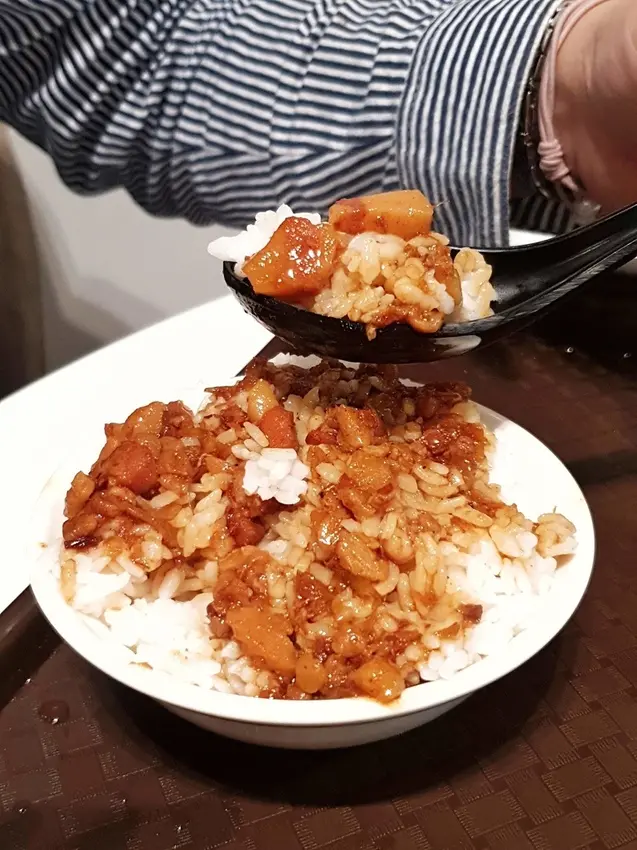 【微風南山美食】灶紅了台灣老牌知高飯 /菜單