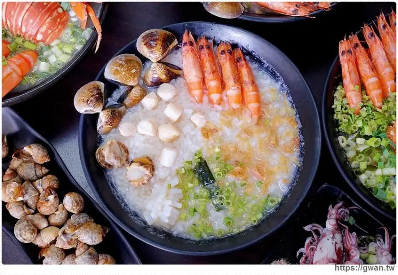 台中宵夜海鮮粥～五種海鮮現點現煮只要100元，營業到凌晨還可免費加飯！ - 吃關關