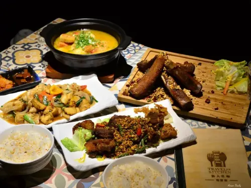 | 高雄美食 | 獨特風格還有溜滑梯可以玩/無用餐時間限制異國料理/旅人灶咖餐酒館