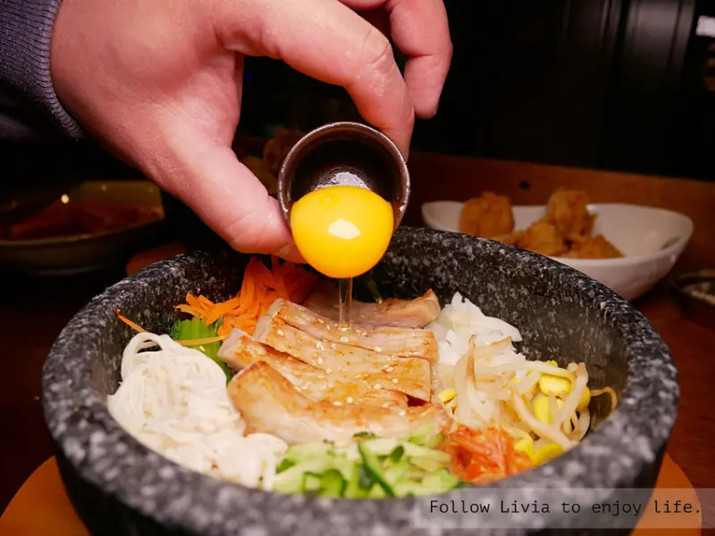 【中山韓式料理】四米大石鍋拌飯專賣│中山韓式拌飯│老宅餐廳│IG打卡熱門 ❤跟著Livia享受人生❤