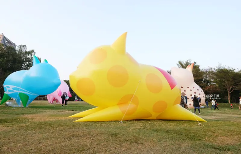 台中南屯│2019中台灣元宵燈會-搶先看新打卡點皮克區，台中燈會福滿迎豬，限量飛天豬小提燈發放時間和晚會活動及交通資訊 - 藍色起士的美食主義