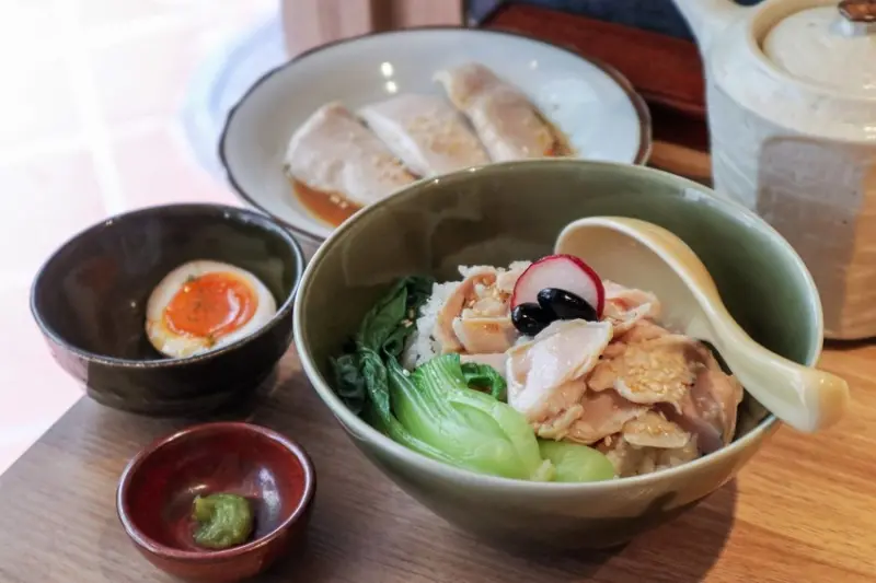 台北大同｜麵屋山茶Shancha～將山野的思念化作一碗兼容並蓄，阿里山茶香雞湯茶泡飯（捷運北門站）～