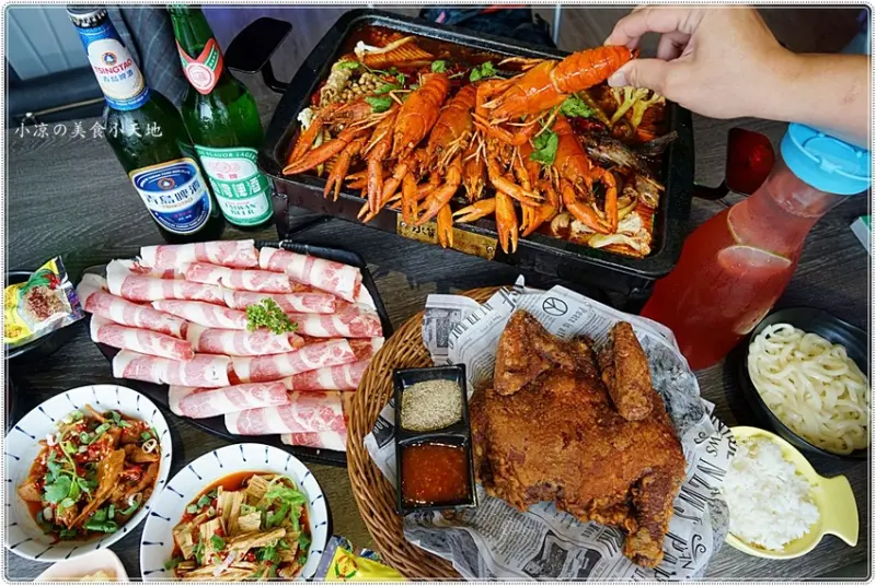 水貨炭火烤魚旗艦店│地表最強一爐兩吃，浮誇系烤魚+小龍蝦，還有限量手撕雞，只有預訂才吃得到！