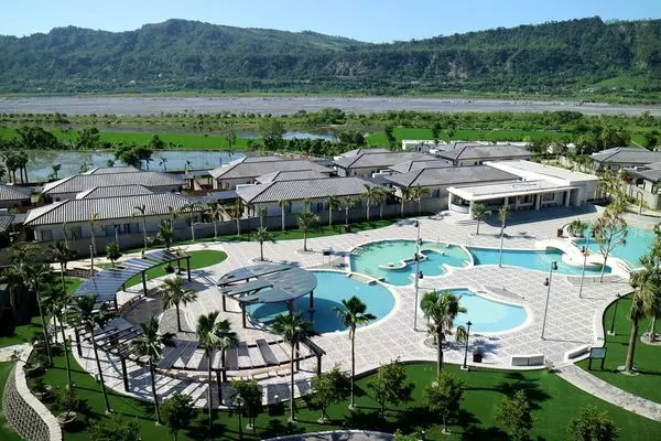 [台東住宿] 慢活大自然【台東鹿野綺麗渡假村】VILLA/溫泉/游池/親子/熱氣球嘉年華！#Chii Lih Resort @蛋寶趴趴go