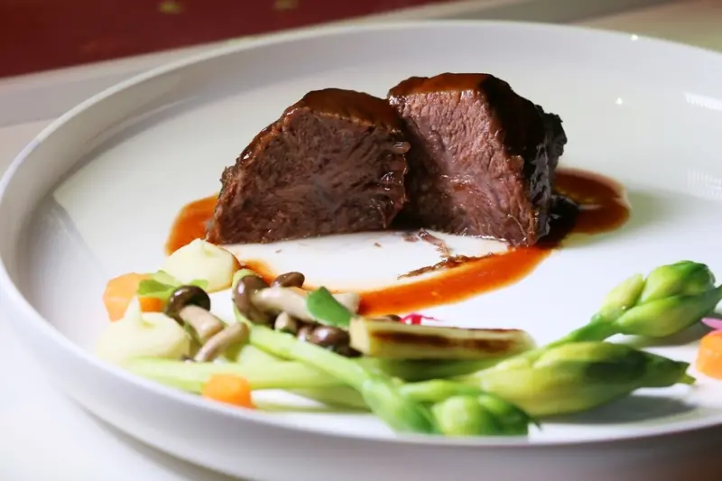 『台北晶華酒店Taste Lab/小廚師馬可波羅東遊記』12道絲路美饌搭配3D投影，視覺與味覺的極致饗宴！適合親子用餐or情侶約會(捷運中山站)