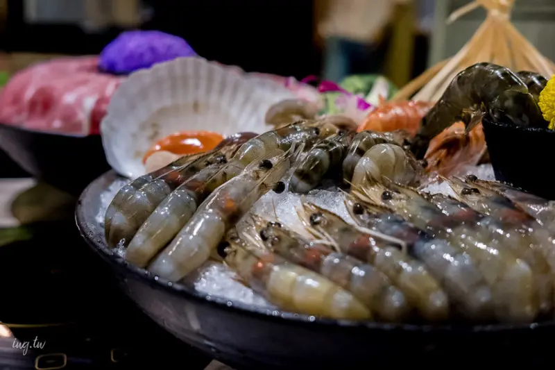 忠孝敦化站 | 福椒鍋料理 高貴不貴的丹麥活力豬 讓牛肉控徹底淪陷