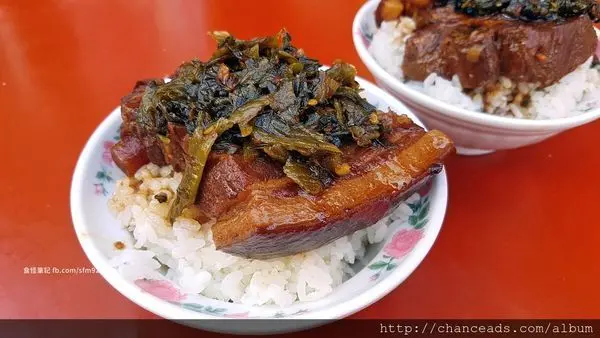 【彰化二林美食】來到二林必吃的 陽光老店  爌肉飯 滿滿的古早味  好好吃阿~