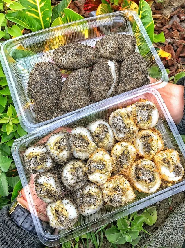 台南中西區【曾古早味麻糬】晚來就買不到的排隊美食 水仙宮必吃名單之一 台南美食|中西區美食|銅板美食 | 小白只饗ㄔ美食