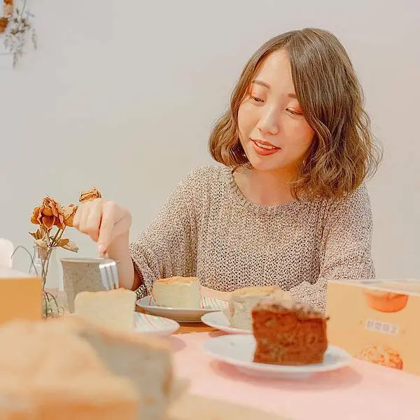 新竹第一伴手禮台北也買得到，不能錯過的平價古早味蛋糕 | 【台北 中正區】春上布丁蛋糕