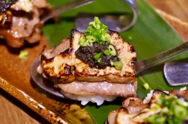 絕好調 和食 海鮮酒場|台北松山・捷運南京三民站・日式料理居酒屋・串燒・生魚片・握壽司・三五好友聚餐・下班後喝一杯好舒壓！(文中有菜單MENU)