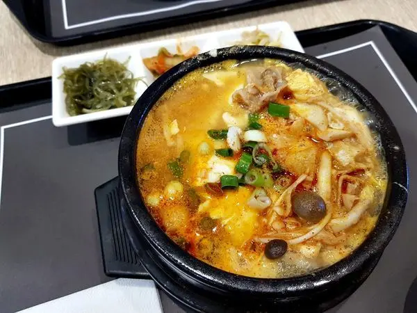 MITSUI OUTLET PARK 台中港/台中港三井outlet [東京純豆腐Tokyo Sundubu 台中三井店] 日式韓式結合料理 亞洲風豆腐料理 豆腐細緻溫嫩口感~ 2019食記