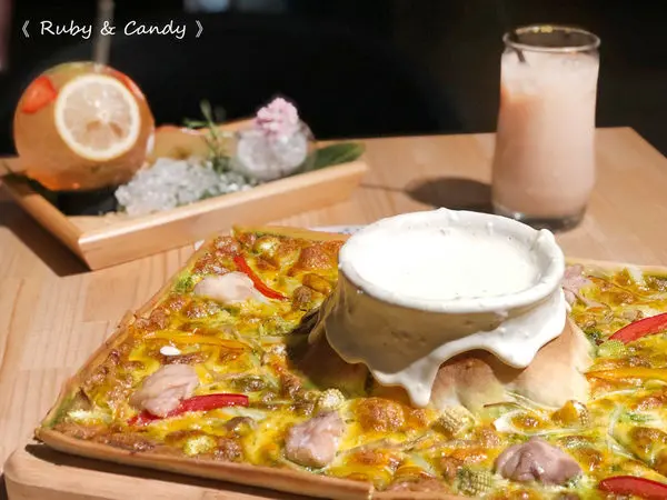 【QNight餐酒館】宵夜好去處飲料調酒_火山披薩_石牌餐酒館