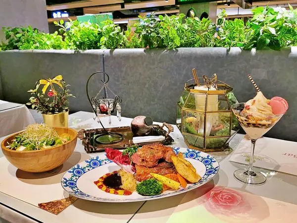 【美食】桃園市區「B&G德國農莊複合式茶館」統領廣場餐廳推薦，下午茶約會好選擇!