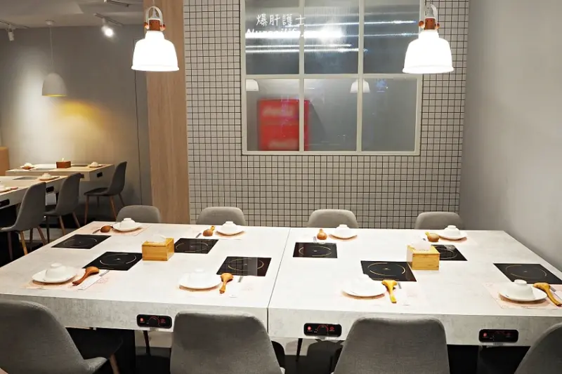 天棧鍋物｜天母最狂火鍋店！生日幾歲就送幾隻蝦，還有芝玫日式輕乳酪當生日蛋糕！ - 爆肝護士的玩樂記事