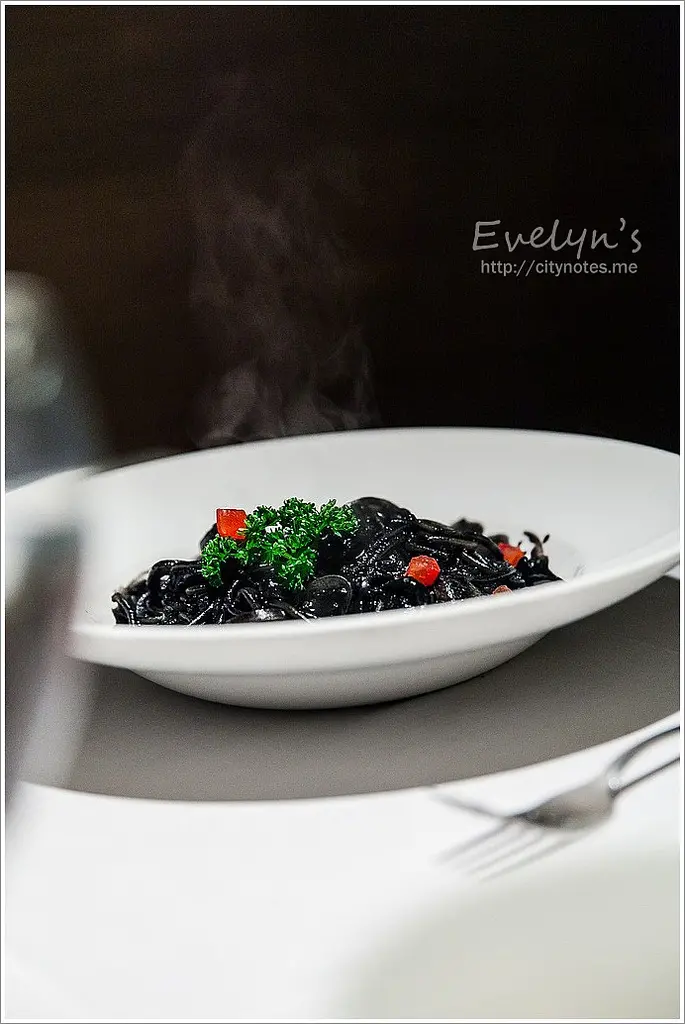 大安‧LUNADITALIA月之意大利餐廳‧壽星贈送甜點一份！