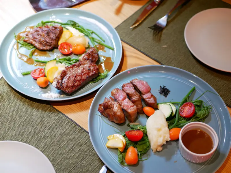 (胖樺食記)台北東區推薦餐酒館「藏薪 法餐 酒館 TIMBER BISTRO & WINE」/法式料理精緻排餐/完整菜單/燈光美氣氛佳/捷運忠孝敦化站美食