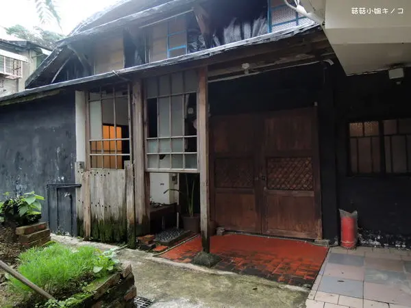 住。金瓜石-水湳洞-與一棟將近百年屋齡的老屋相遇在金瓜石~散散步三館 海灣閣樓~