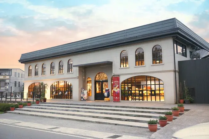 超品起司烘焙工坊CP Cheese Factory 美食餐廳▋一次品嚐多國經典起司餐點，現烤烘焙甜食鹹食美味下午茶~獨特崩潰蛋糕不容錯過，還有伴手禮可買，大片書牆熱門IG打卡點(宜蘭親子旅遊雨天備案景