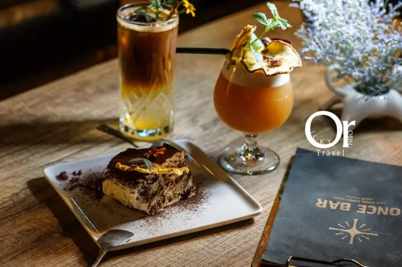 台北平價酒吧｜ONCE Cafe&Bar 藏在舊城西門商圈，白天不限時咖啡廳 夜晚是得獎調酒的華麗展示＠捷運西門.北車.台北酒吧推薦 - 歐奇羅賓的攝影漫步