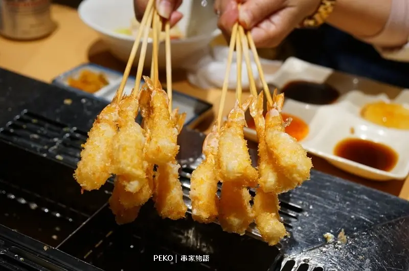 串炸隨你吃，啤酒隨你喝，想回本，狂吃炸蝦、牛肉就對了，憑文章每人現折88元!!