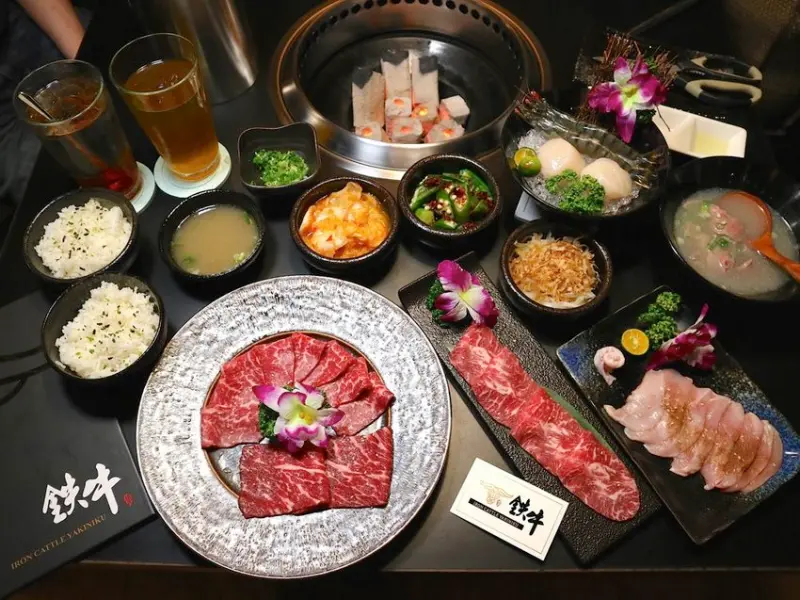 鉄牛燒肉：台南頂級和牛燒肉店/營業至凌晨四點的台南宵夜燒肉店｜日本A5和牛.澳洲和牛.冠軍和牛 - 進食的巨鼠