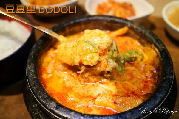 ［台北東區韓式料理］豆豆里 DODOLI／道地韓式豆腐鍋／大安區美食／牛小排／深夜食堂宵夜首選／忠孝復興忠孝敦化韓國料理。