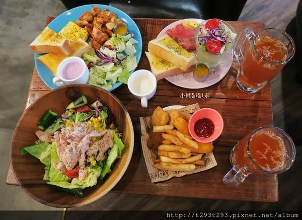 來去G+9鮮釀餐廳吃一頓豐盛的早午餐，好吃的早餐就在國光店~