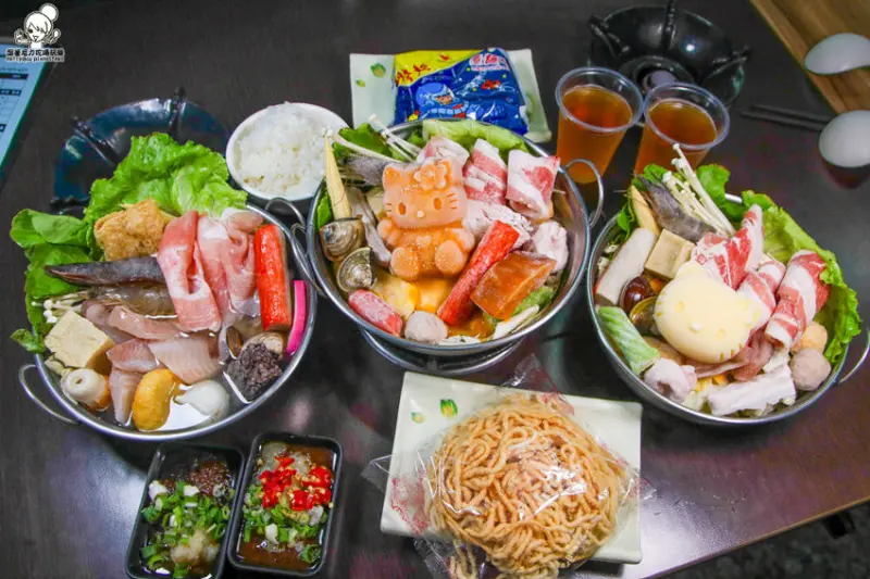 百元超值平價饗鍋，超萌可愛喵造型牛奶鍋、特濃南瓜火鍋 x 高雄平價火鍋 - 跟著尼力吃喝玩樂＆親子生活