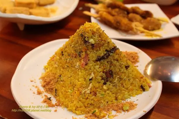 【基隆中正食記】金玉食堂蔬食創意料理。充滿異國風味的台式素食