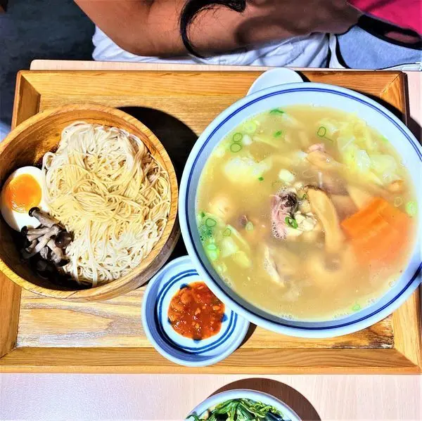 [台北小吃]內湖西湖站「好好食房」新穎又有創意的美味雞湯/價位實在肉質又嫩的平價雞湯/養生套餐吃飽吃巧吃健康/附菜單