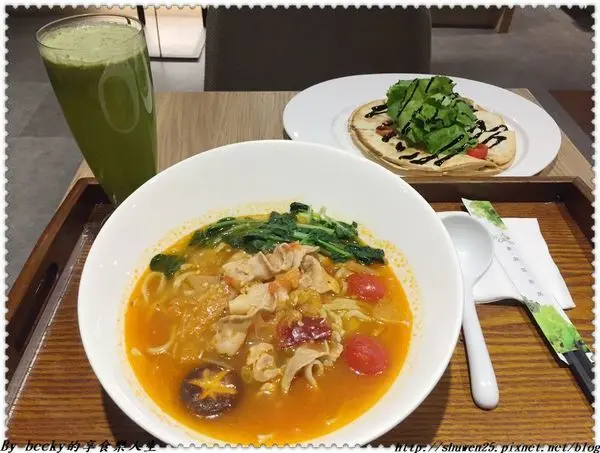 <信義安和站>蔬菜無農藥/無蟲、無塵、低硝酸鹽/美蔬菜輕食/養生蔬食料理/台北精緻蔬/輕食料理菜單/簡單健康蔬食/時尚輕食/智慧農場、水耕蔬菜、無毒蔬菜/輕食沙拉～吃的健康安心