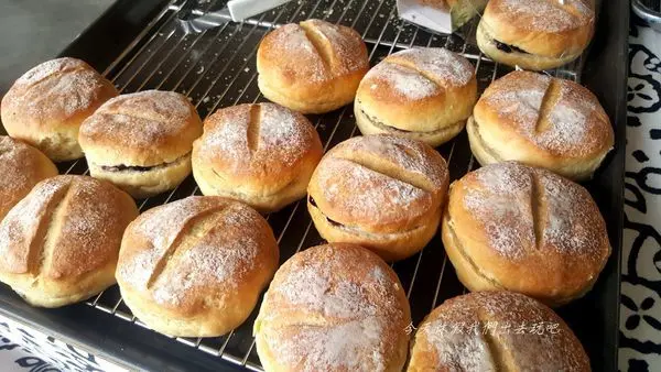天天烘焙。光復新村小甜食。比司吉比想像中的更好吃。