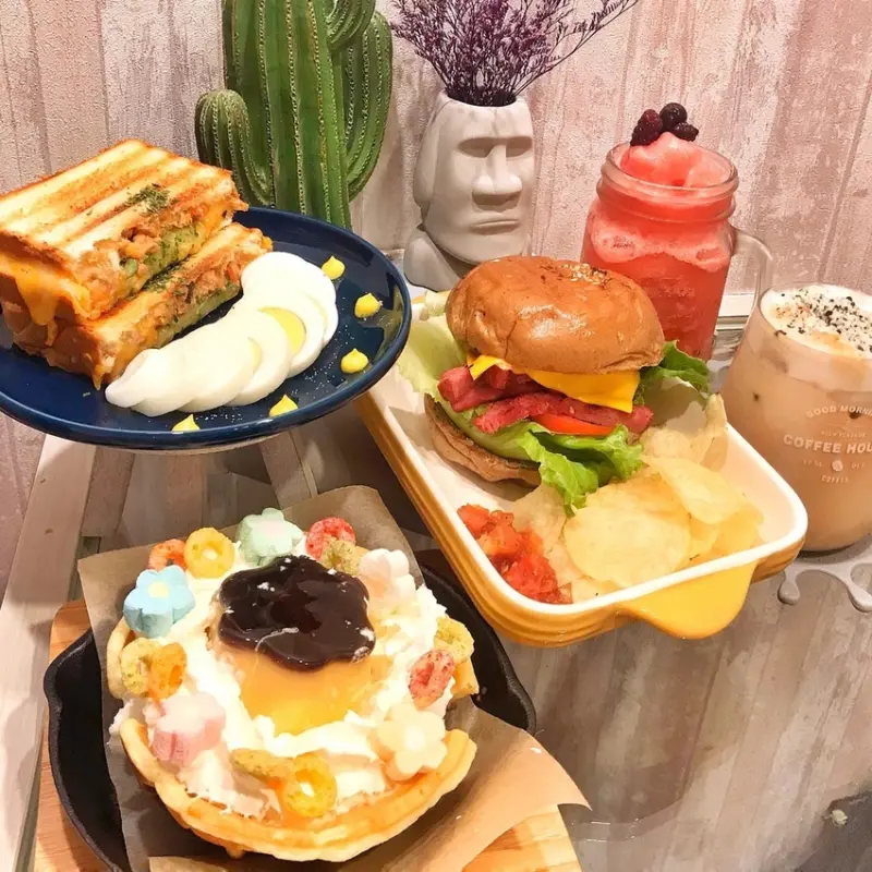 CP值超高的寵物友善店家  主餐不到100元?!  ● 加辣咖啡 | 台北信義美食