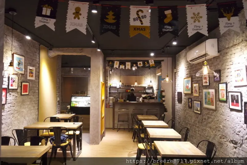 Doodle Coffee 嘟斗咖啡｜新店七張巷弄風格小店【新北市】