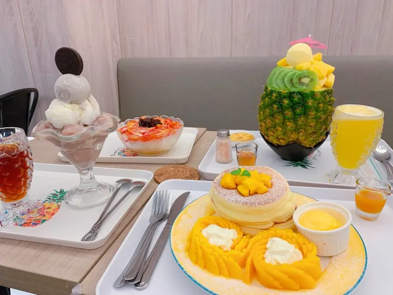《新北❤️蘆洲》旺來冰館🍍超浮誇的夏日鳳梨園讓你透心涼，也別錯過隱藏版季節限定芒果舒芙蕾🥭