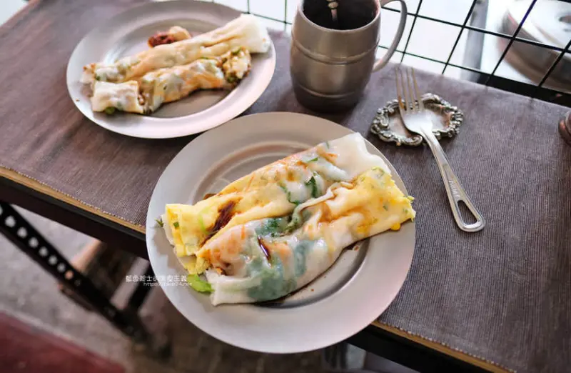 台中西區│1128特製腸粉-好吃現做的腸粉，早餐午餐都吃的到 - 藍色起士的美食主義