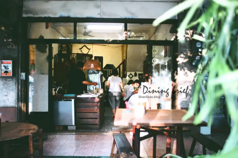 台南．南門路．無名豬腳飯｜在地人的口袋名單｜一開店馬上沒座位｜台南必訪美食之一