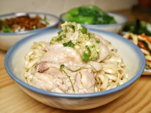 【台中】桂蘭麵。巷弄內的文青老宅小麵店