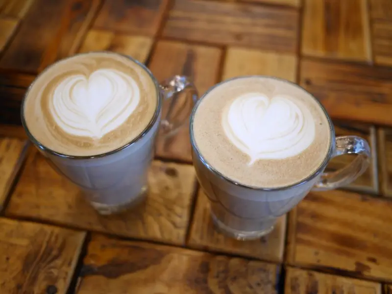 【新竹美食】BEANSTORE COFFEE 好豆咖啡，咖啡愛好者必訪，榛果歐蕾濃醇香。(拿鐵.咖啡.焦糖.咖啡豆.新竹咖啡廳.咖啡店)