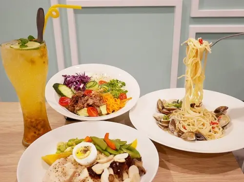 初莧Choosing-台中北屯區義大利麵、低卡餐  前一天吃太多嗎？  那今天就來這邊減少罪惡感  輕鬆、飽足又沒負擔              