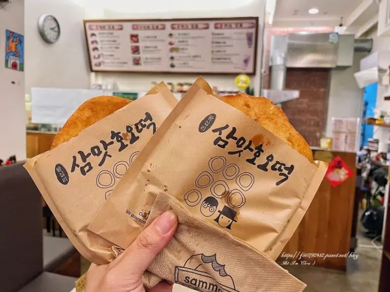【台北韓國小吃】來去師大吃不一樣的糖餅，韓國經典街頭小吃-三味糖餅삼맛호떡sammat/公館小吃/韓國糖餅/師大夜市