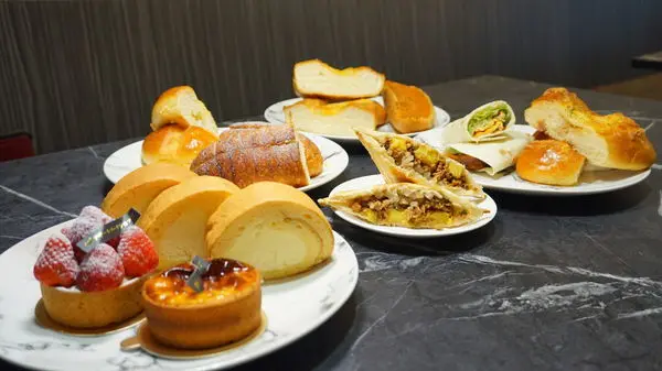 [台南美食] M2 COFFEE SHOP 天然手作烘培坊x平價單品手沖咖啡 /台南東區下午茶