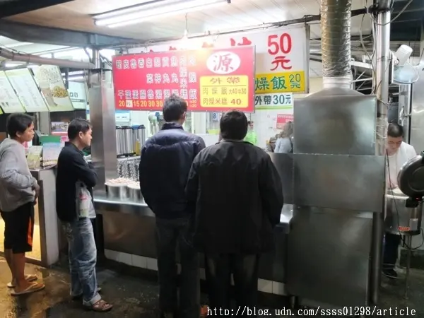 【美食特搜。屏東市】屏東夜市源肉燥飯。深夜限定 凌晨一點才開門 在地人激推肉燥飯 屏東夜市美食篇