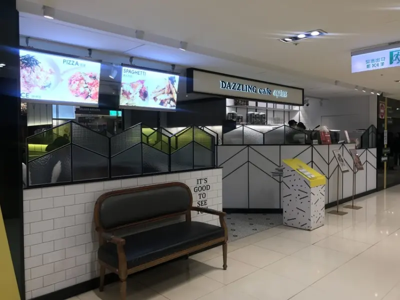 Dazzling Cafe Express｜陳皮的日常 微風台北車站 蜜糖吐司 凱薩沙拉 義大利麵 日式炸豬排三明治