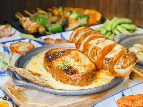 【台中】燒鳥串道。起士牛奶馬鈴薯別具特色，起司控必訪