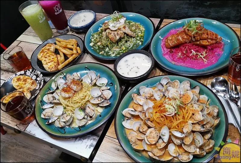 這個店名太可愛，到瑰覓聚餐吧!獨特醬汁浮誇擺盤還可免費加麵加飯超佛心 - 商妮吃喝遊樂