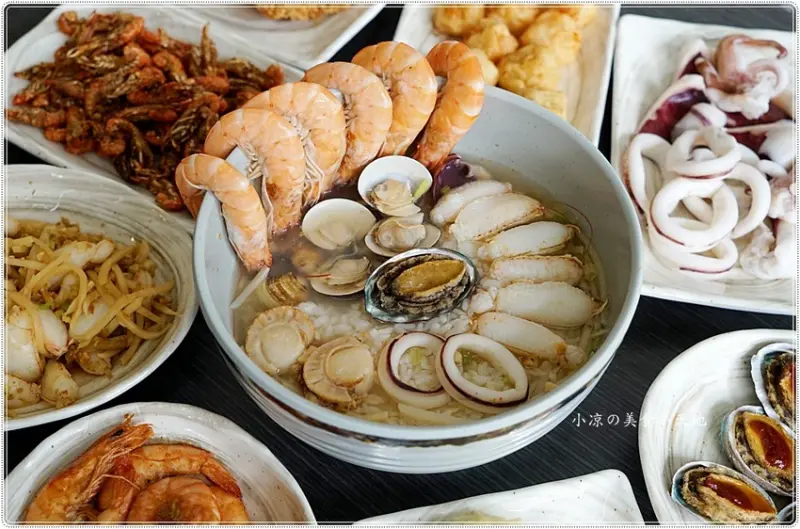拼鮮海産泡飯│大碗公海產泡飯，滿滿澎湃海鮮只要175元！一次品嚐六種新鮮食材，料多實在cp破表~(近彰化扇形車庫) - 小凉的美食小天地