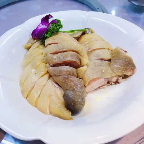 [台北台式]內湖文德站「江浙大佳園餐廳」肉嫩香甜的台式白切雞/平價台味十足家常菜/內湖聚餐好所在/白切雞超嫩超大塊/附菜單