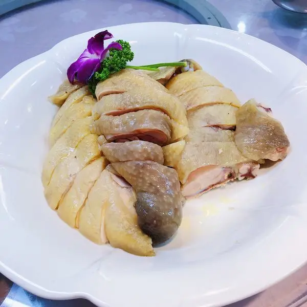 [台北台式]內湖文德站「江浙大佳園餐廳」肉嫩香甜的台式白切雞/平價台味十足家常菜/內湖聚餐好所在/白切雞超嫩超大塊/附菜單